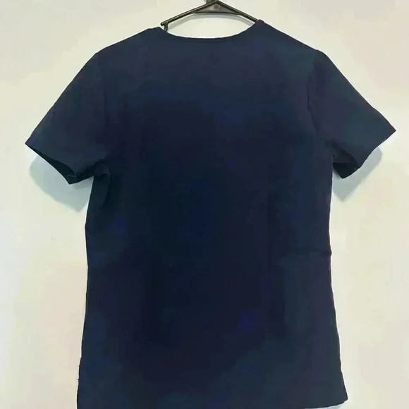 FIGS Technical Collection Womens Casma Three Pocket Scrub Top Navy Blue Size S - Picture 2 of 5